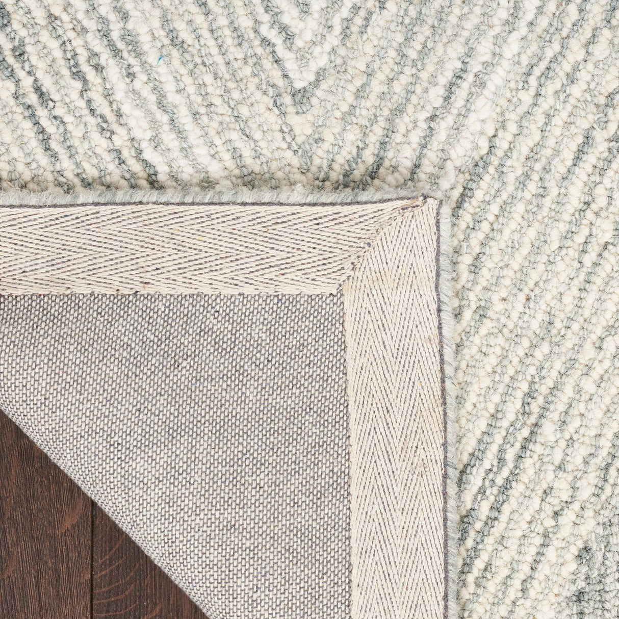 Nourison Linked Chic Modern Tufted Chevron Easy Care Area Rug