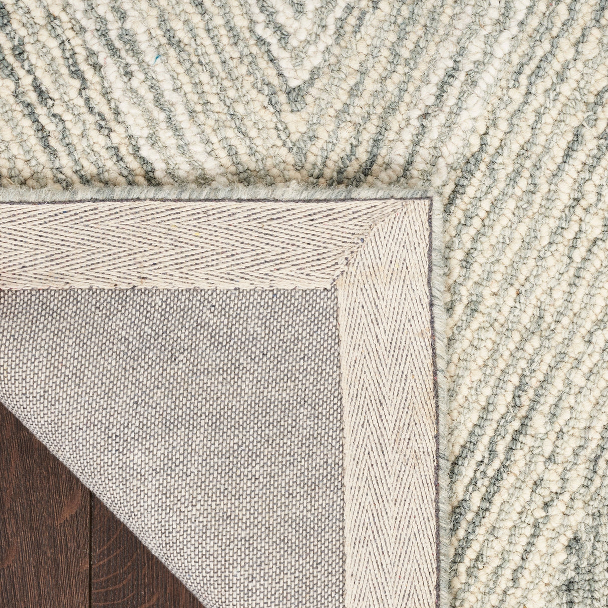 Nourison Linked Chic Modern Tufted Chevron Easy Care Area Rug