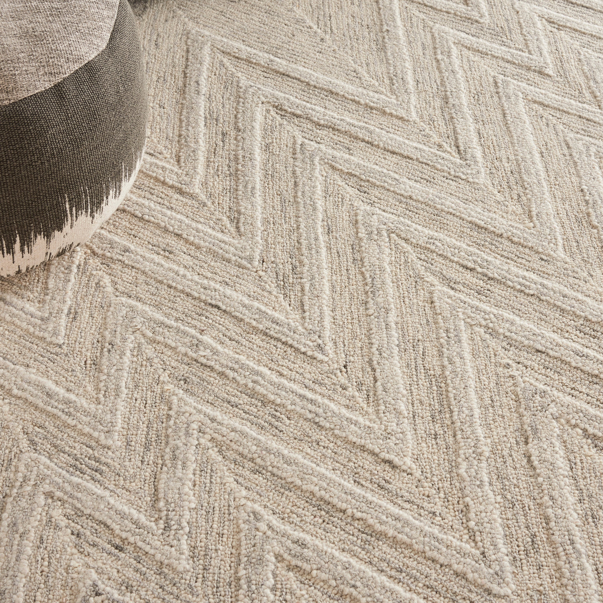 Nourison Linked Chic Modern Tufted Chevron Easy Care Area Rug