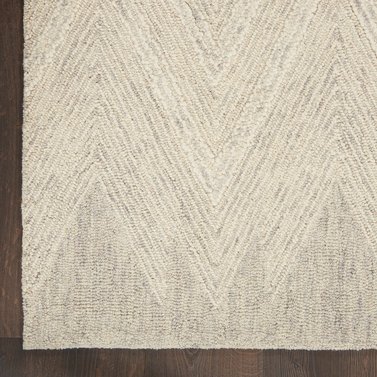 Nourison Linked Chic Modern Tufted Chevron Easy Care Area Rug