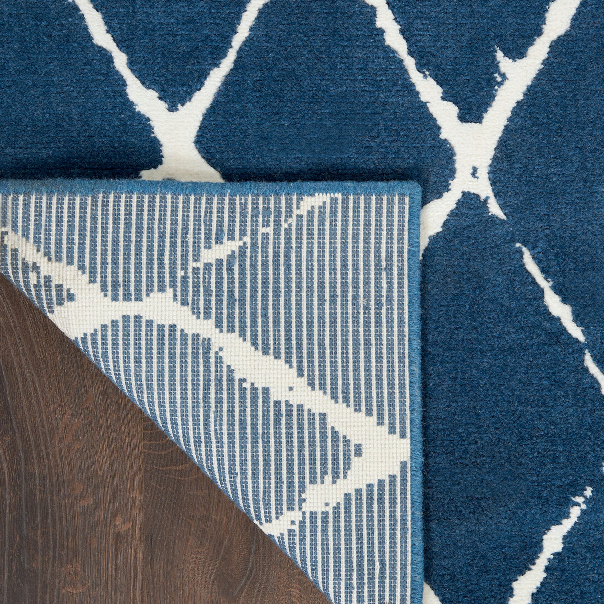 Nourison Twilight Contemporary Geometric Trellis Area Rug