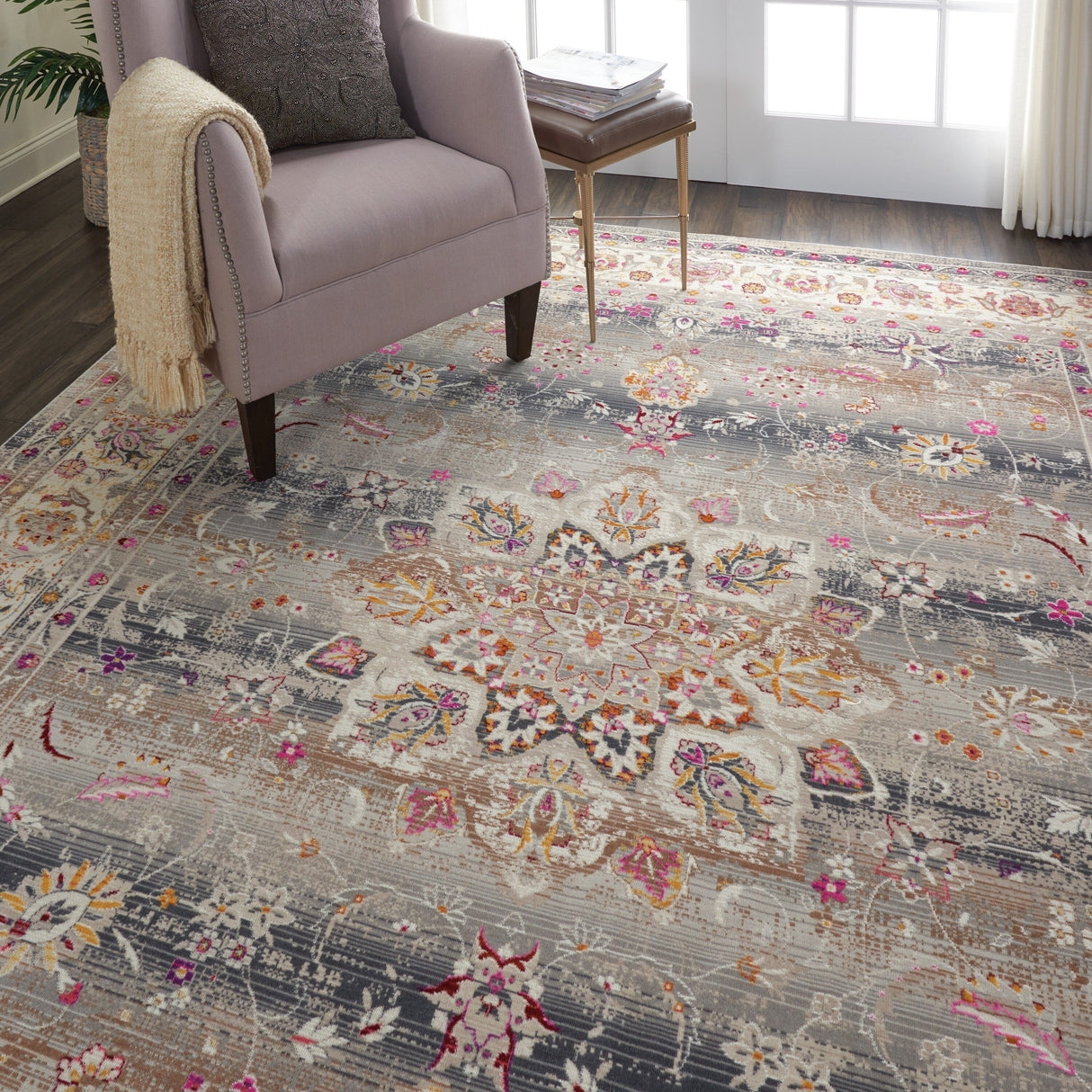 Nourison Vintage Kashan Traditional Area Rug