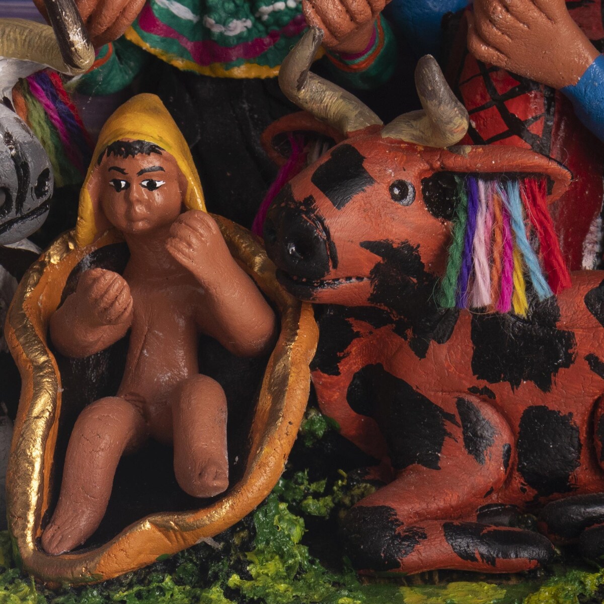Novica Handmade Chota Nativity Wood And Ceramic Retablo Sculpture