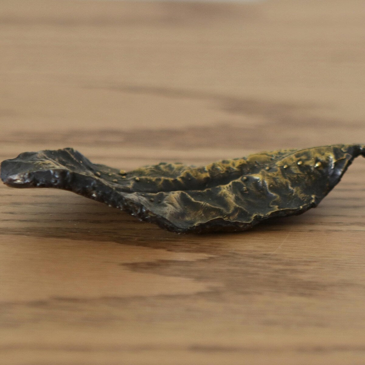 Novica Handmade Speckled Almond Leaf Bronze Sculpture (5.5 Inch)