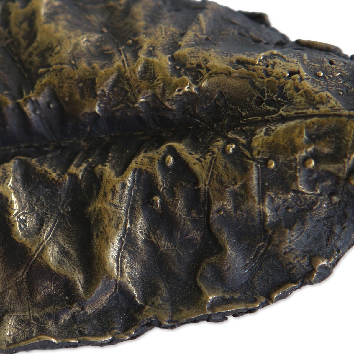 Novica Handmade Speckled Almond Leaf Bronze Sculpture (5.5 Inch)