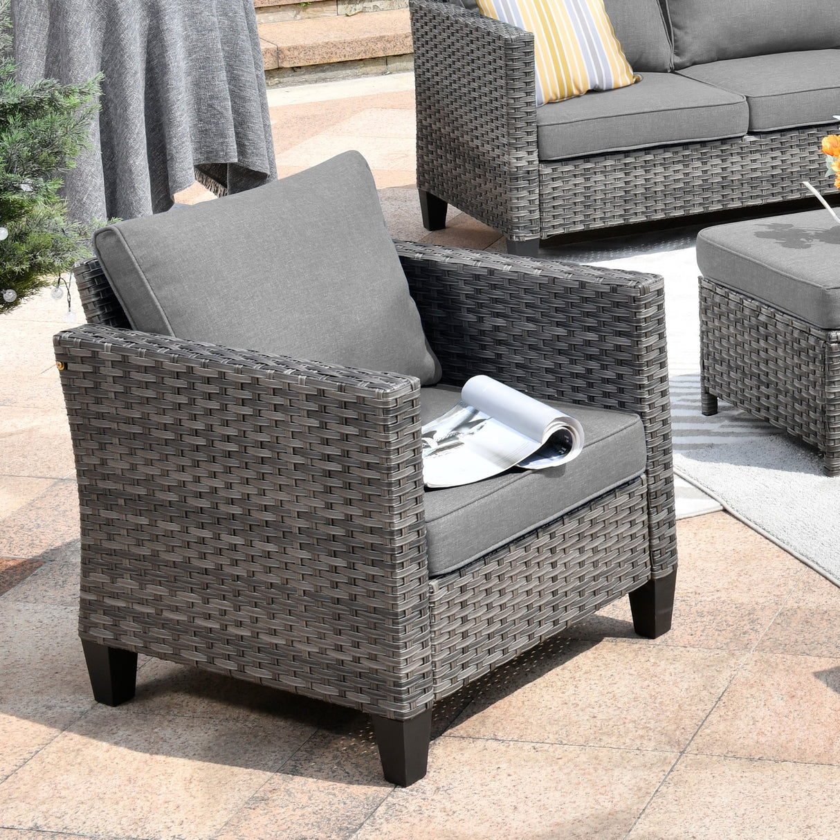 OVIOS 7-piece Patio Outdoor Wicker Conversation Set