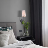 Oakly 1 Light Sconce
