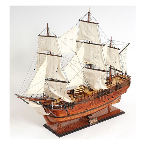 Old Modern Handicrafts HMS Endeavour Model Ship
