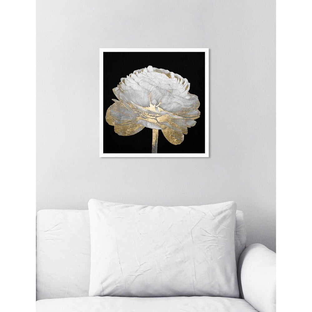 Oliver Gal 'Gold and Light Floral II' Floral Black/ Gold Framed Wall Art Print