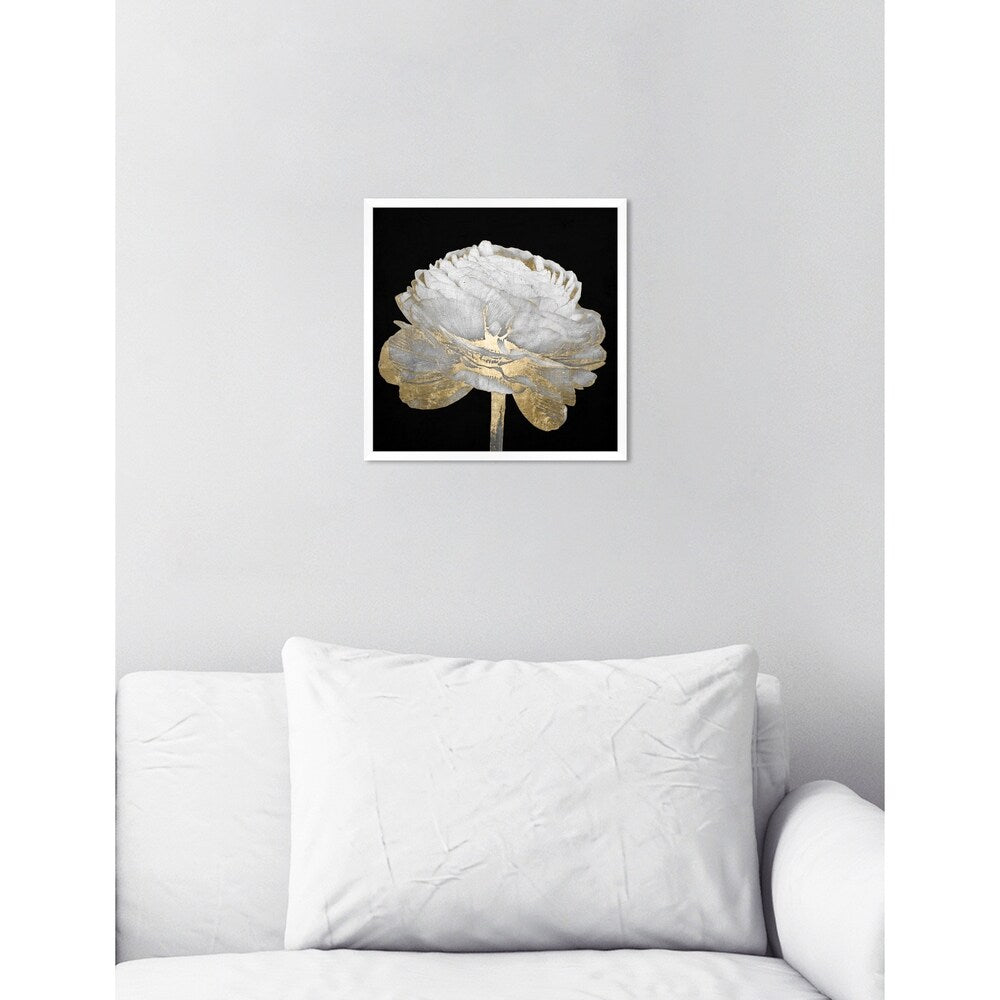 Oliver Gal 'Gold and Light Floral II' Floral Black/ Gold Framed Wall Art Print