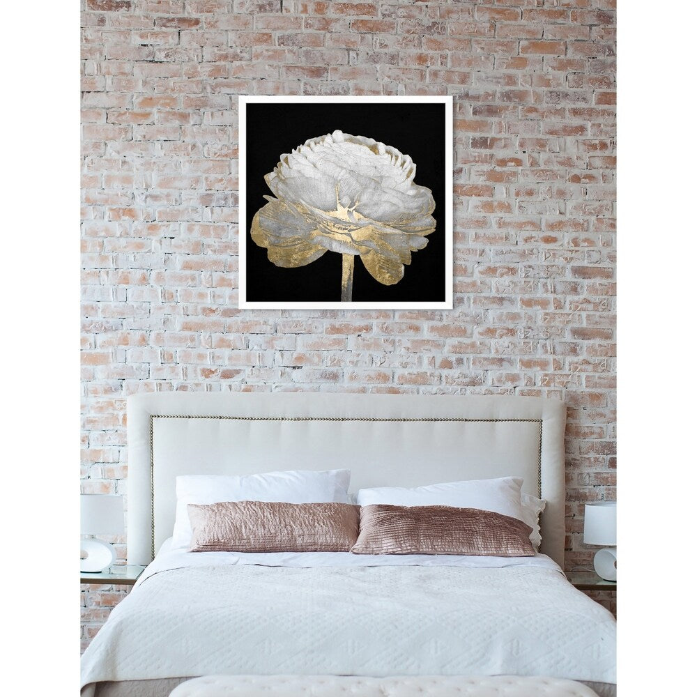 Oliver Gal 'Gold and Light Floral II' Floral Black/ Gold Framed Wall Art Print