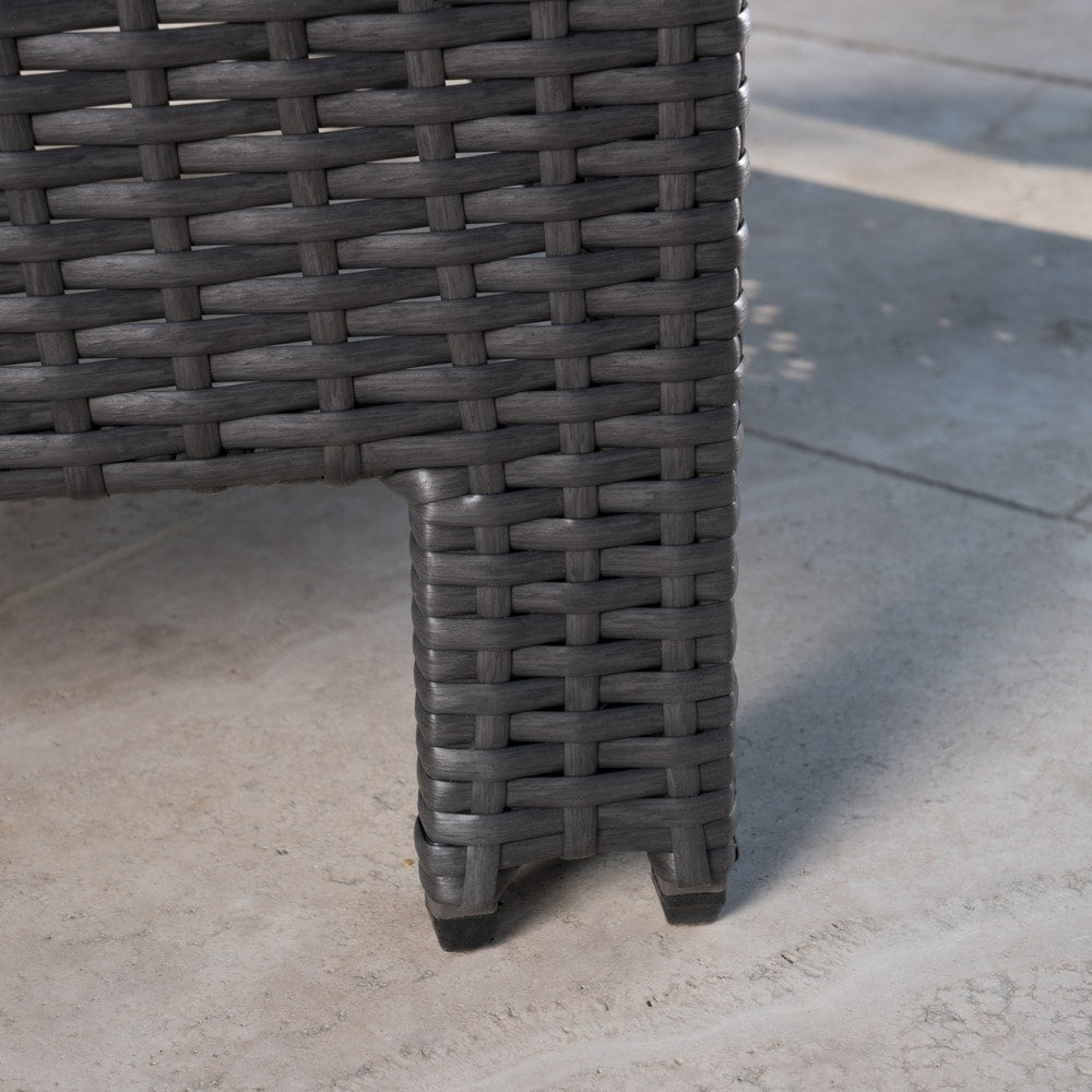 Christopher Knight Home Outdoor Antibes 4-piece Wicker Chat Set with Cushions