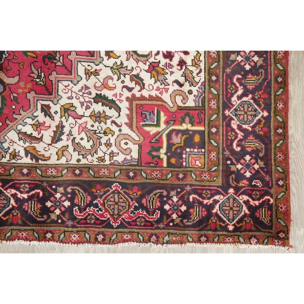 One of a Kind Heriz Geometric Handmade Wool Persian Oriental Area Rug - 9'1" x 6'5"