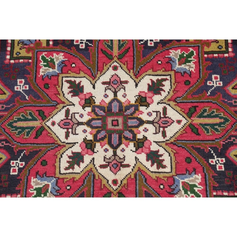 One of a Kind Heriz Geometric Handmade Wool Persian Oriental Area Rug - 9'1" x 6'5"