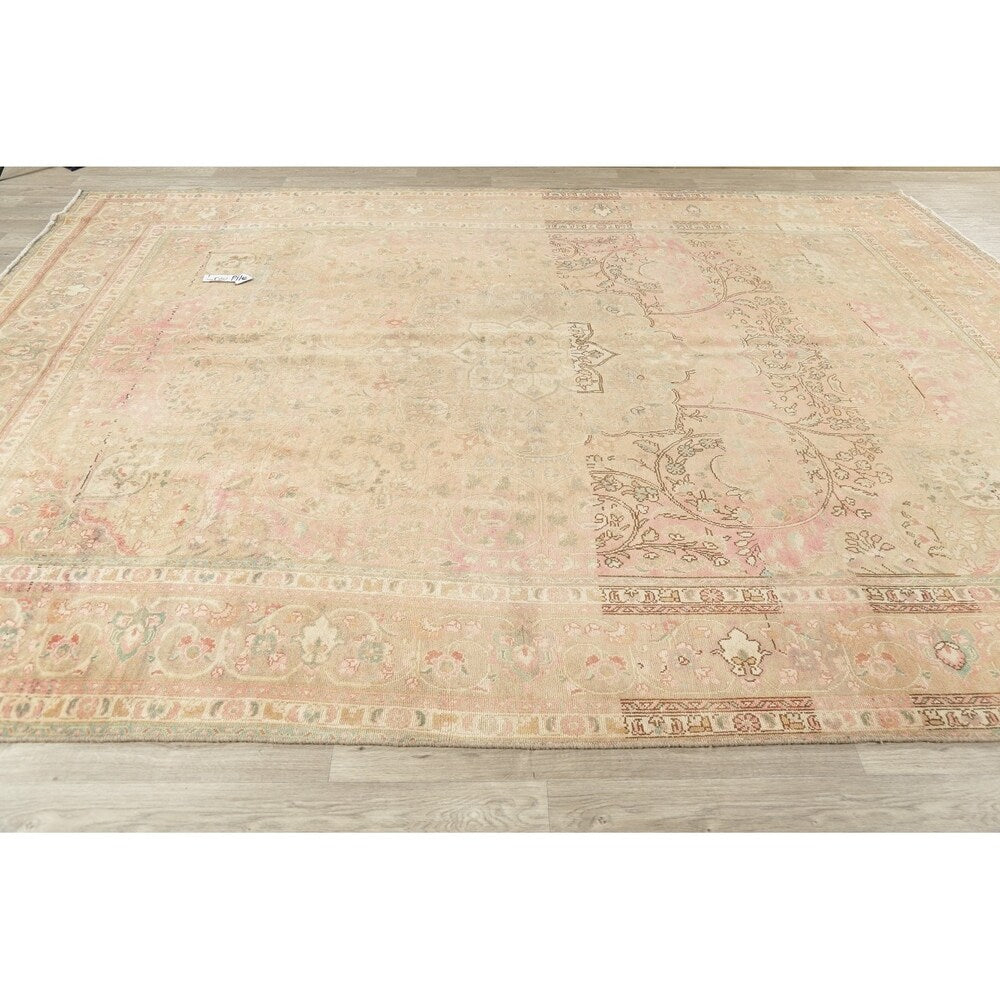 Oriental Medallion Muted Distressed Hand Knotted Persian Area Rug - 12'11" x 9'11"