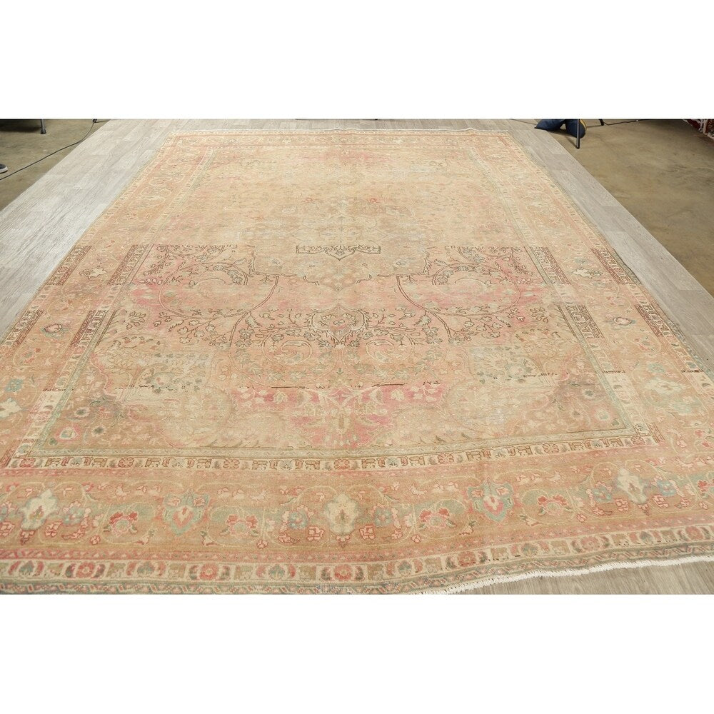 Oriental Medallion Muted Distressed Hand Knotted Persian Area Rug - 12'11" x 9'11"