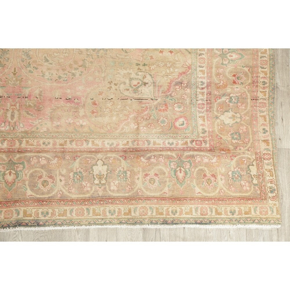 Oriental Medallion Muted Distressed Hand Knotted Persian Area Rug - 12'11" x 9'11"