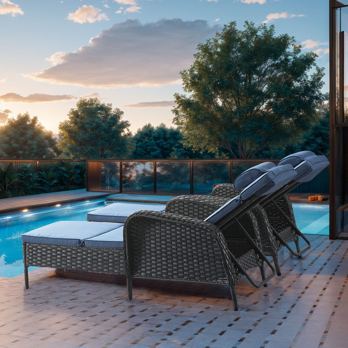 Outdoor 2 Peice Rattan Lounge Chaise