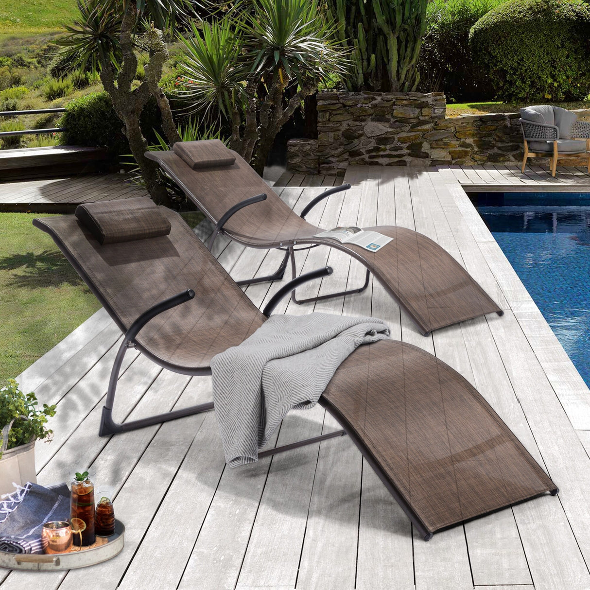 Outdoor Foldable Patio Lounge Chairs with Detachable Headrest (Set of 2） - 68.3（L）*21.5（W）*26.2（H）