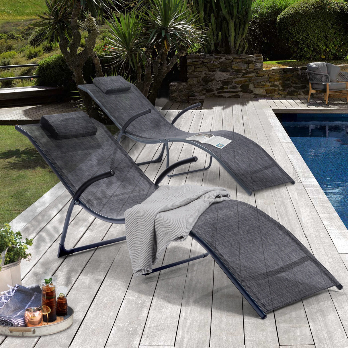 Outdoor Foldable Patio Lounge Chairs with Detachable Headrest (Set of 2） - 68.3（L）*21.5（W）*26.2（H）