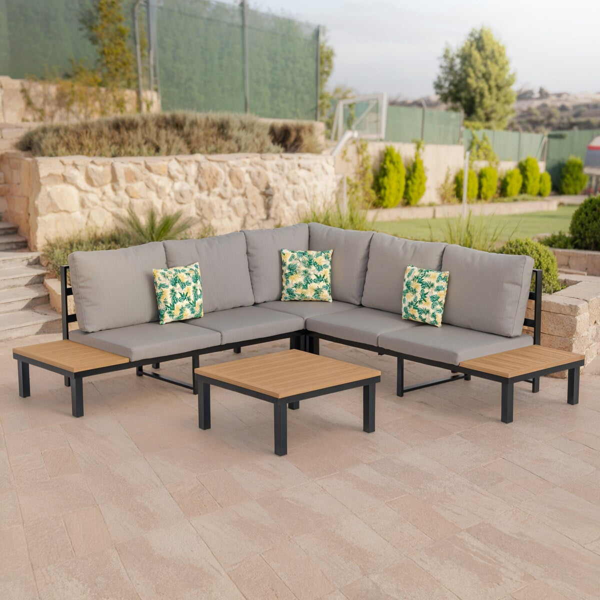 Outdoor Patio Furniture L-Shaped 4-Piece Sectional Sofa Set