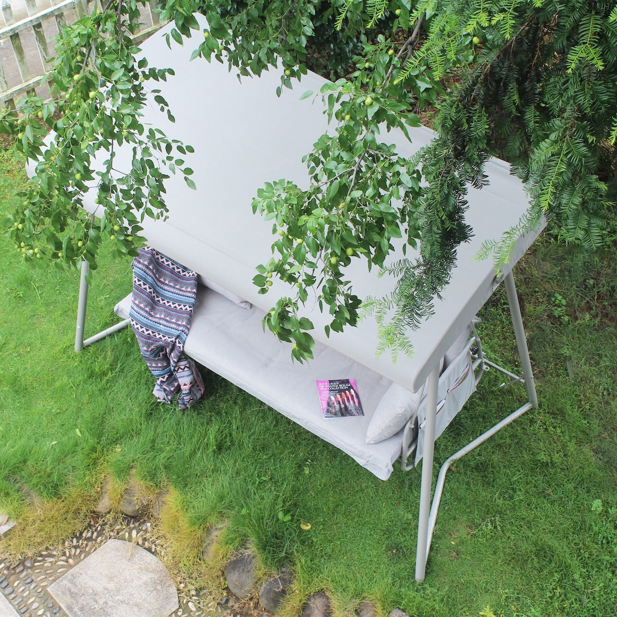 Outdoor Patio 3 Seaters Metal Swing Chair Swing Bed with Cushion and Adjustable Canopy For Balcony,Poolside and Garden