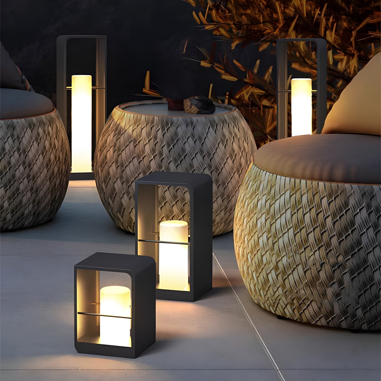 Outdoor Solar Powered Rectangular Floor Lamp for for Patio, Deck and Garden