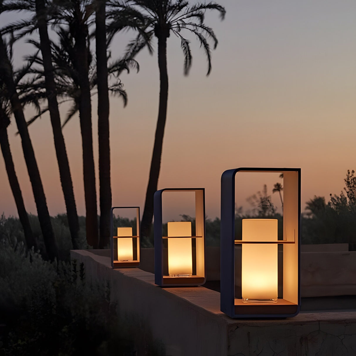 Outdoor Solar Powered Rectangular Floor Lamp for for Patio, Deck and Garden