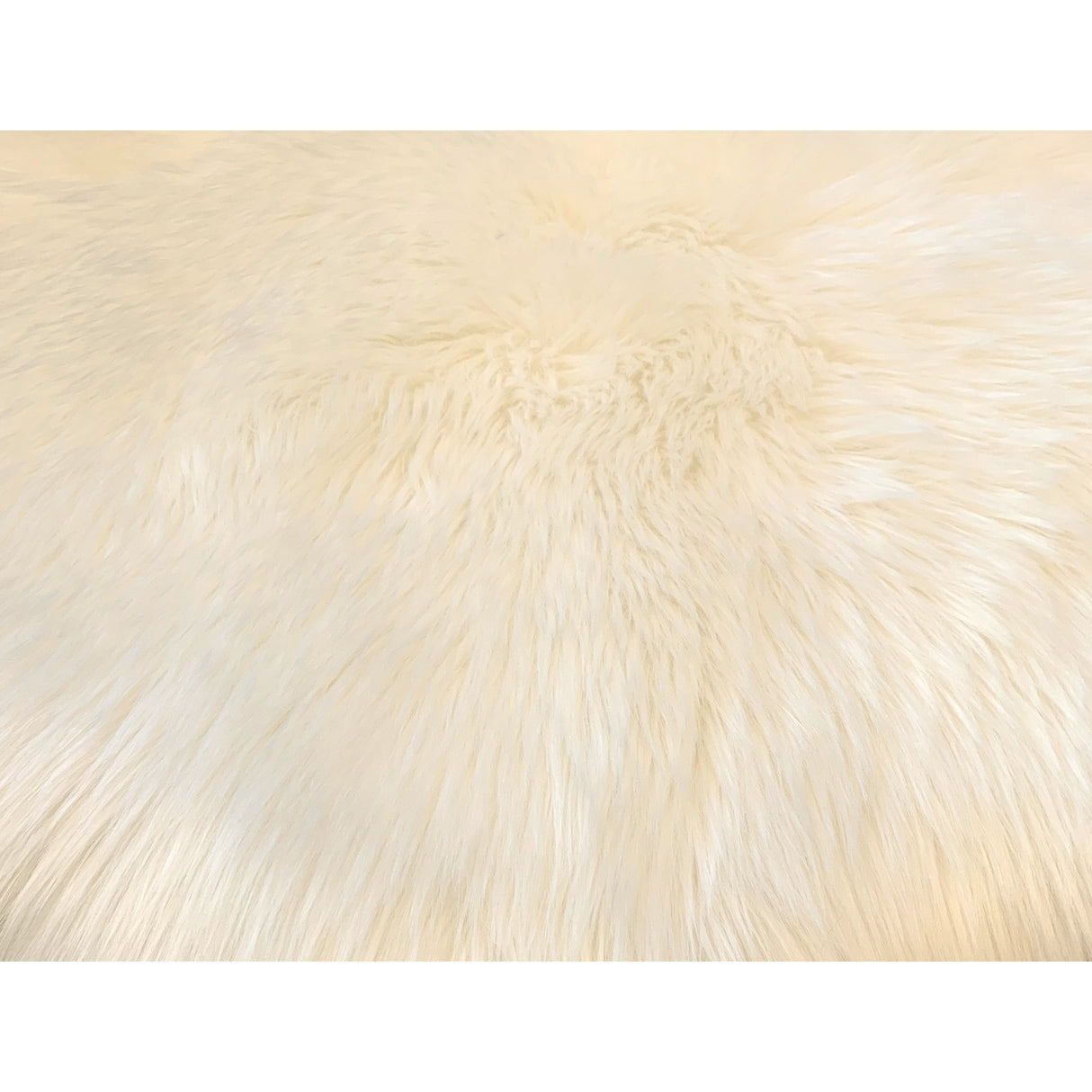 Ovella Home Premium Luxurious Faux Sheepskin 6-Pelt Plush Shag Area Rug - 6' x 6' - 6' x 6'