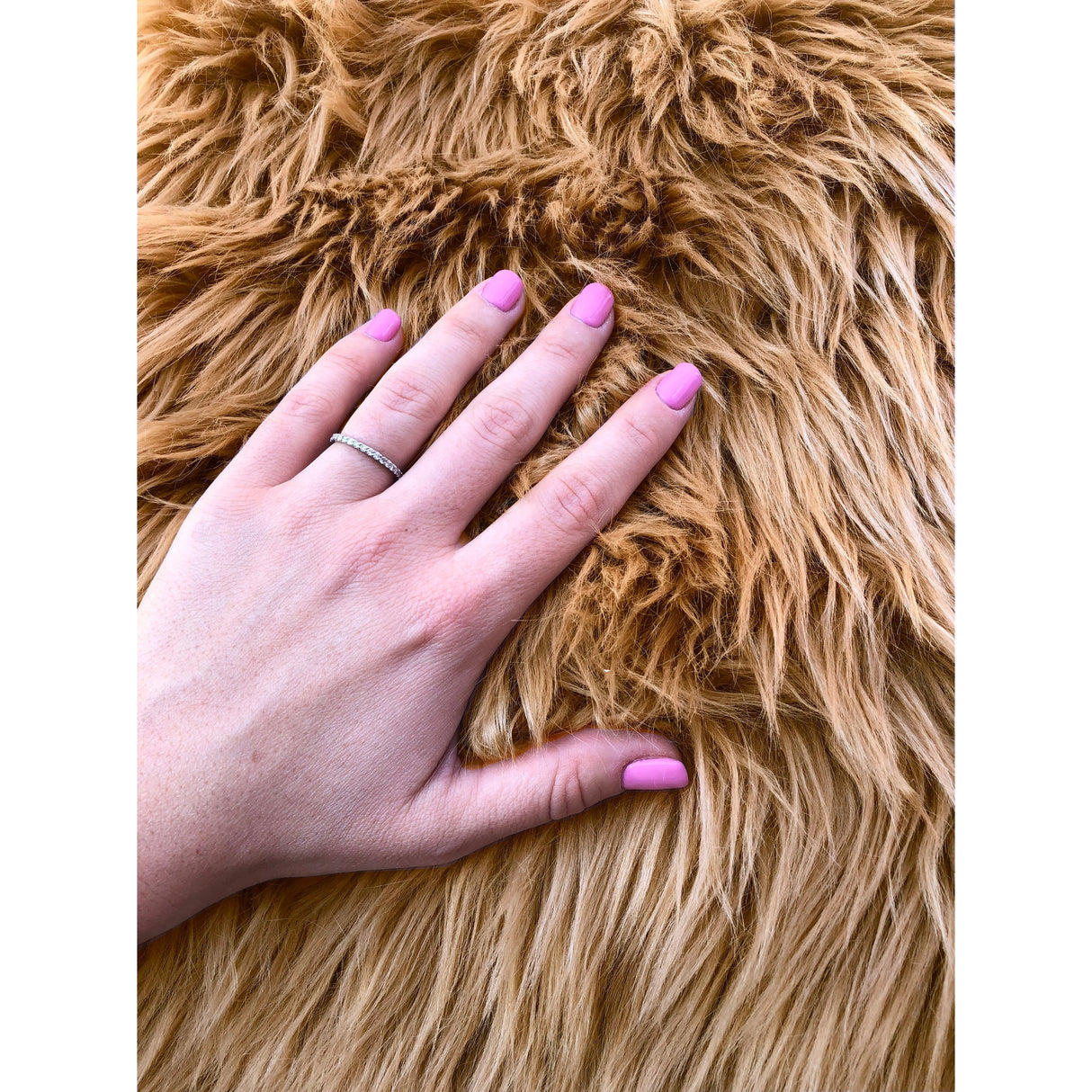 Ovella Home Premium Luxurious Faux Sheepskin 6-Pelt Plush Shag Area Rug - 6' x 6' - 6' x 6'