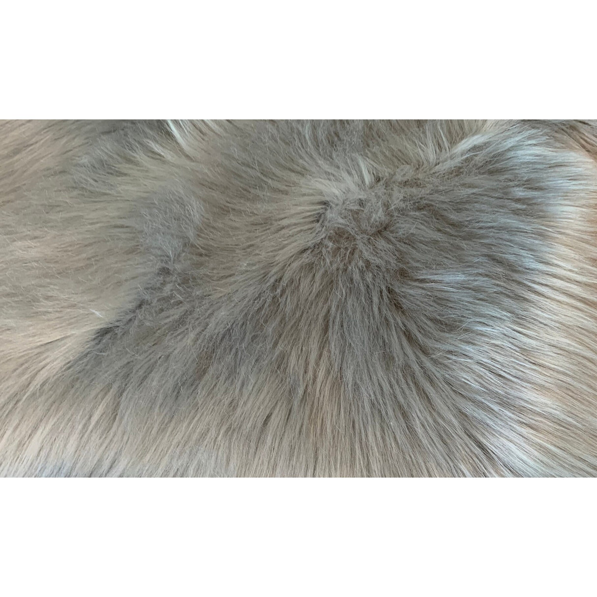 Ovella Home Premium Luxurious Faux Sheepskin 6-Pelt Plush Shag Area Rug - 6' x 6' - 6' x 6'