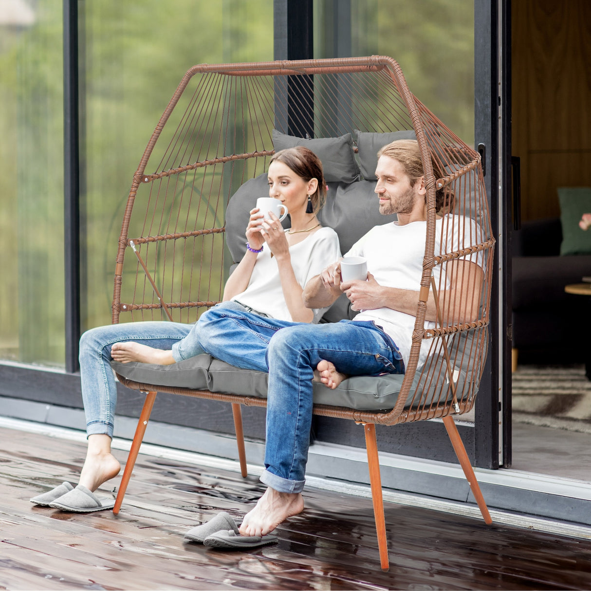 Oversized Double Egg Chair With Stand
