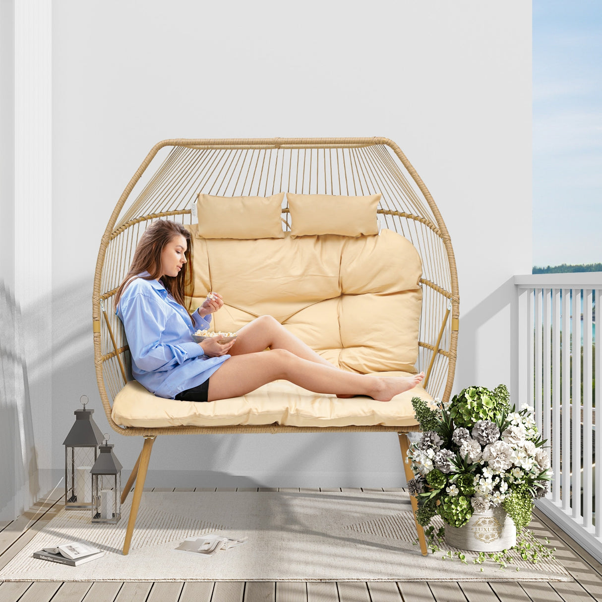 Oversized Double Egg Chair With Stand