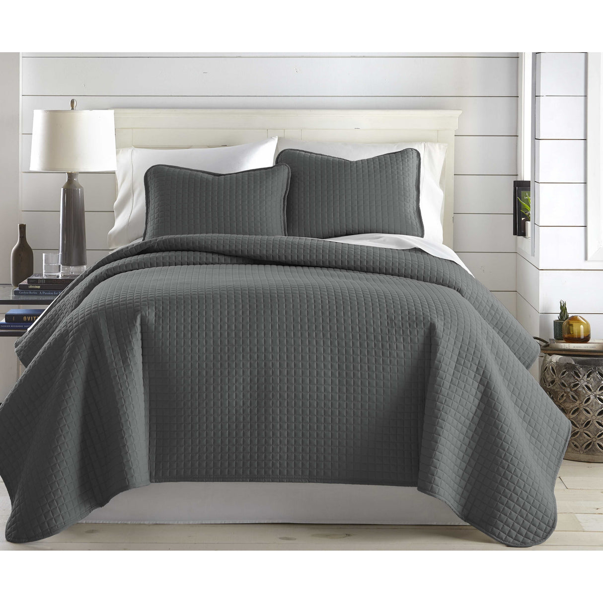Vilano Oversized 3 piece Quilt Set by Southshore Fine Linens