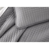Vilano Oversized 3 piece Quilt Set by Southshore Fine Linens