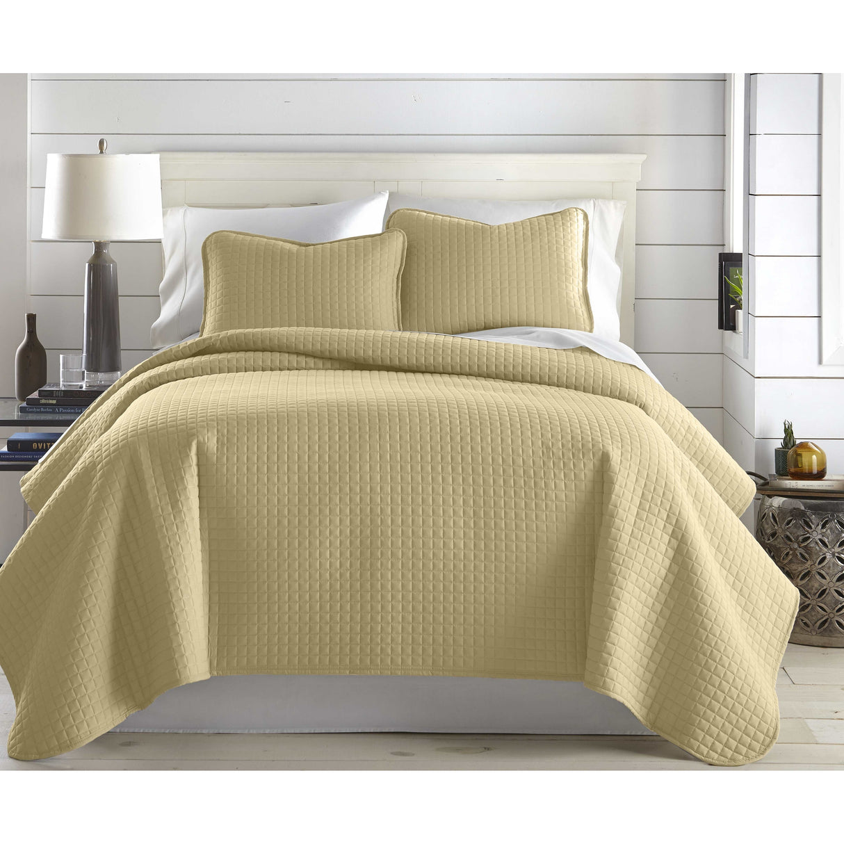 Vilano Oversized 3 piece Quilt Set by Southshore Fine Linens