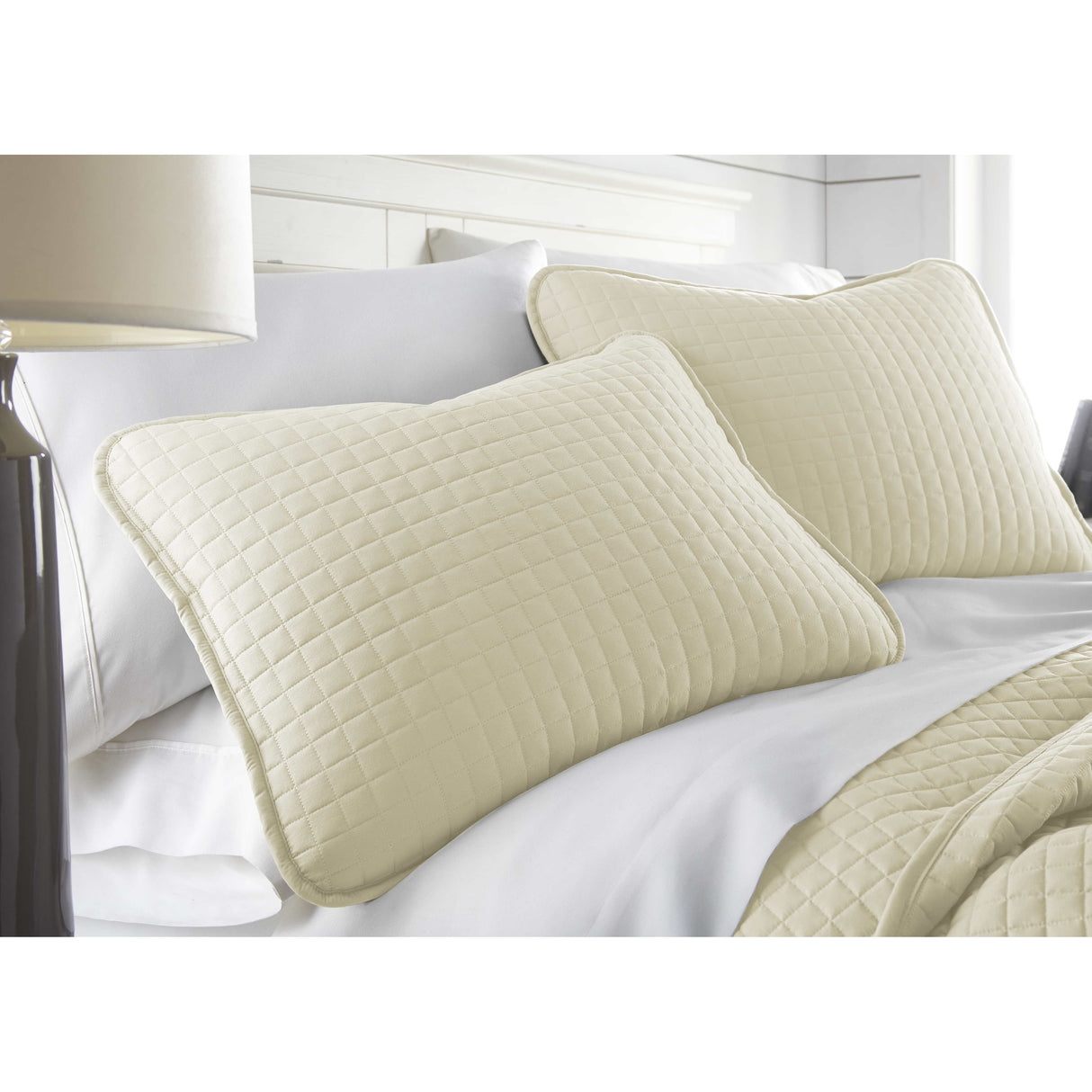Vilano Oversized 3 piece Quilt Set by Southshore Fine Linens