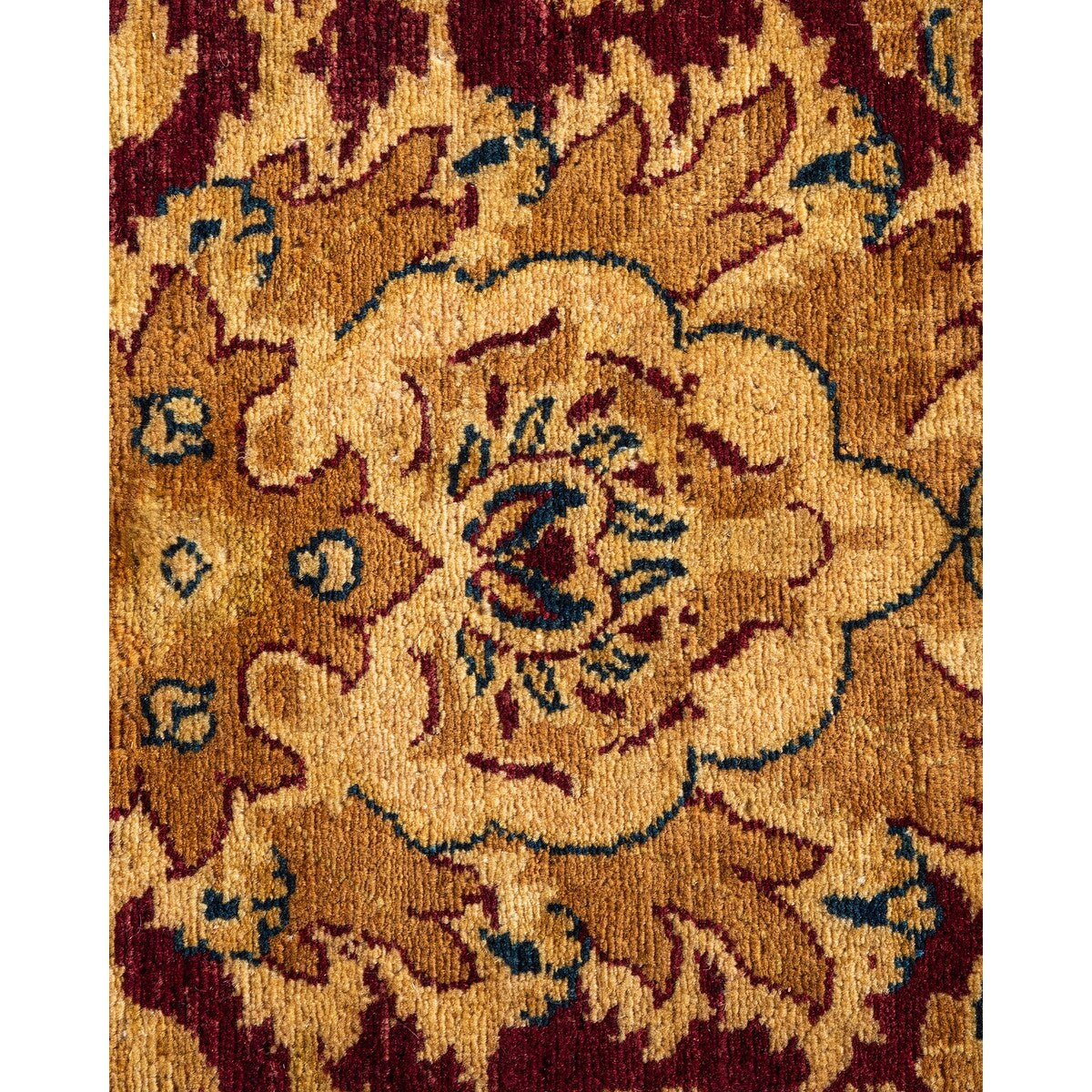Overton Handknotted Wool Traditional Oriental Red Area Rug - 6' x 9'