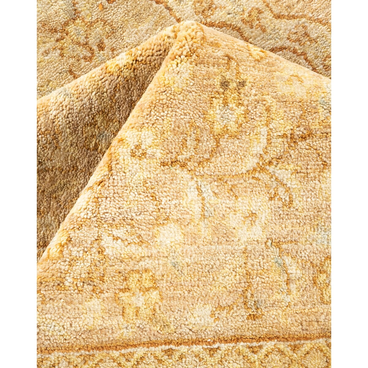 Overton Hand Knotted Wool Vintage Inspired Traditional Mogul Ivory Area Rug - 8 x 10