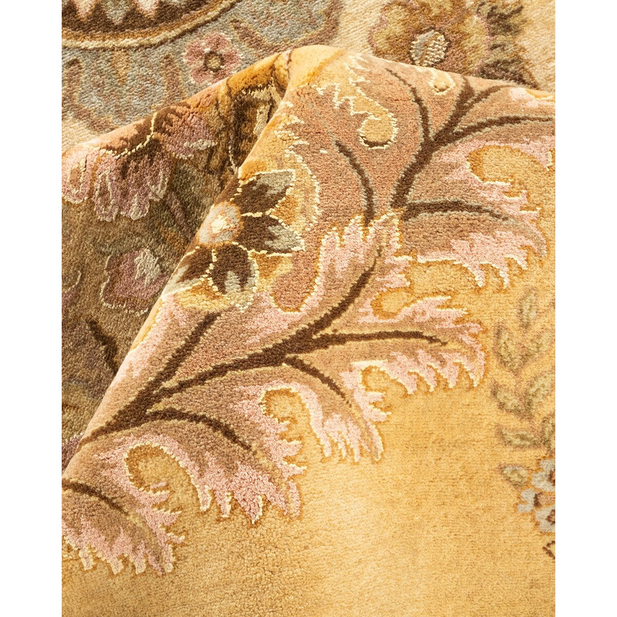 Overton Hand Knotted Wool Vintage Inspired Traditional Mogul Ivory Area Rug - 8 x 10