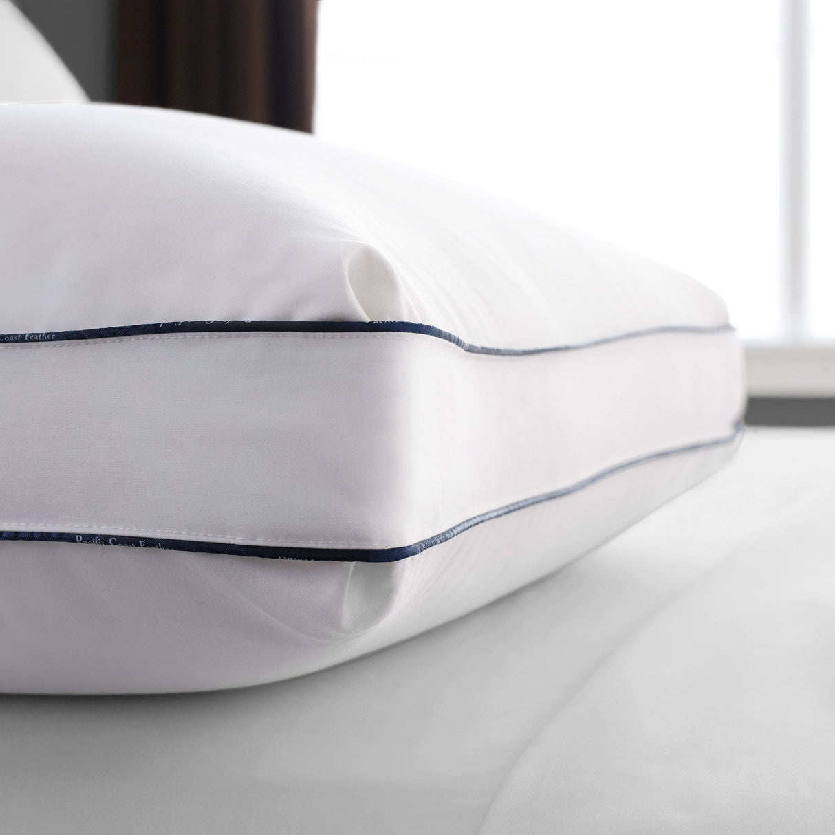 Pacific Coast Feather Organic Cotton SuperLoft Down Pillow
