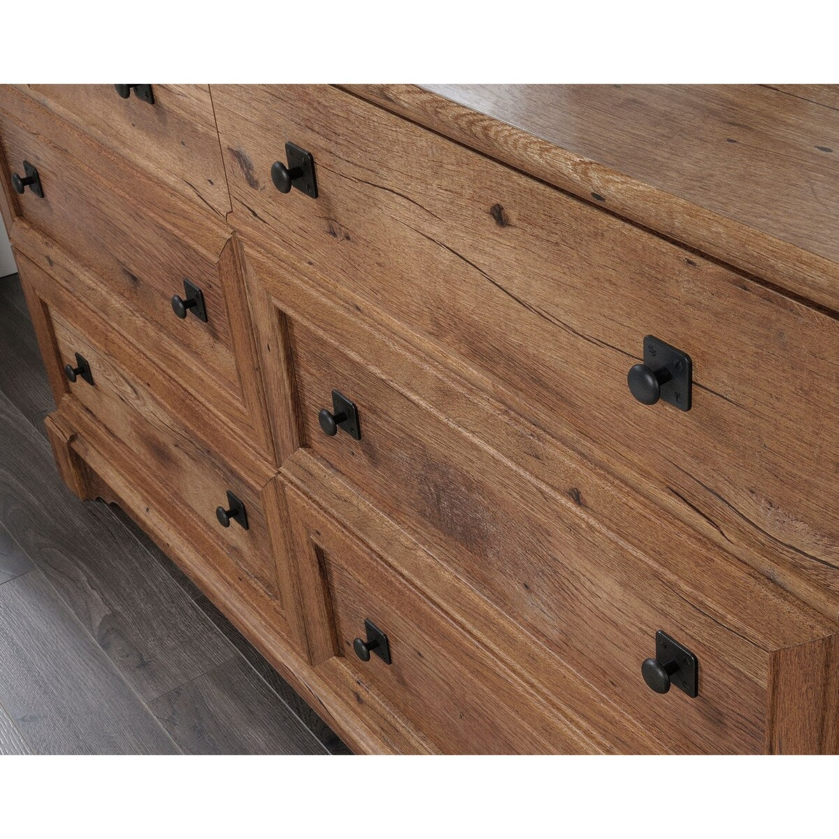 Palladia Dresser