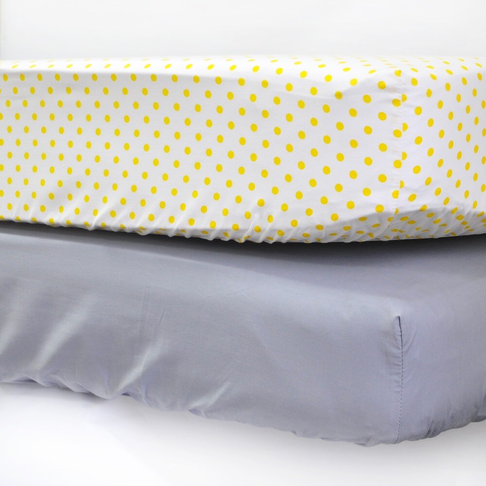 Pam Grace Creations Argyle Giraffe Crib Sheets (Set of 2)