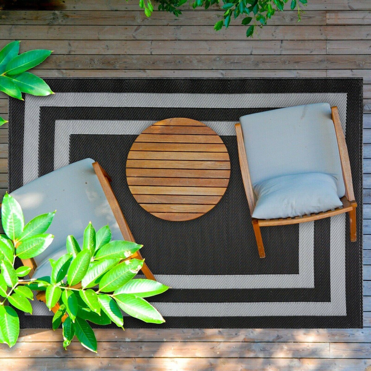 Paris Design 100% Eco-friendly Lightweight Plastic Outdoor Mat/Rug