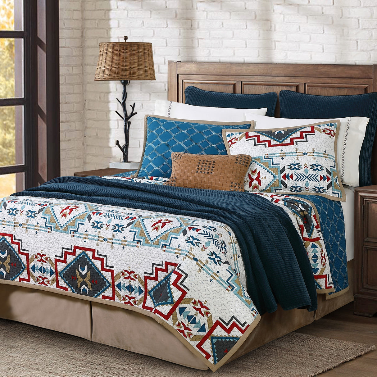 Paseo Road Spirit Valley Southwestern Bedding Aztec 3 Piece Quilt Set