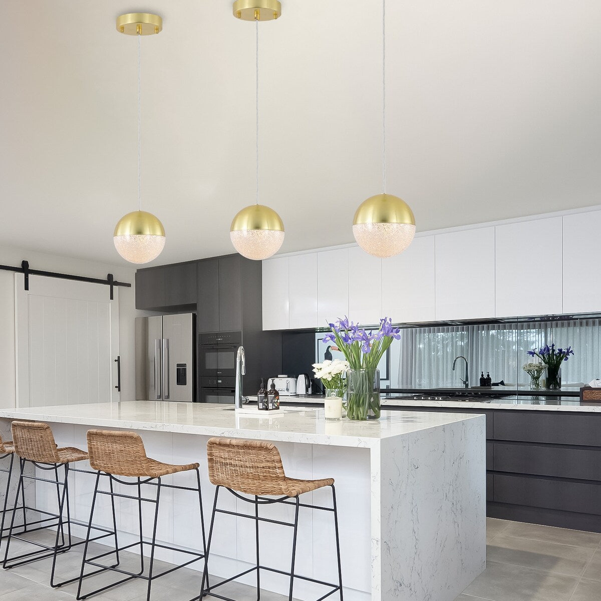 Pendant Light with Dimmable LED,applicable to garden, Garden, garden and other lighting decoration(set of 3)