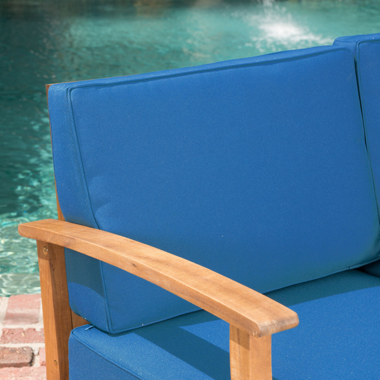 Perla Acacia Outdoor 5-seat Sectional Set by Christopher Knight Home