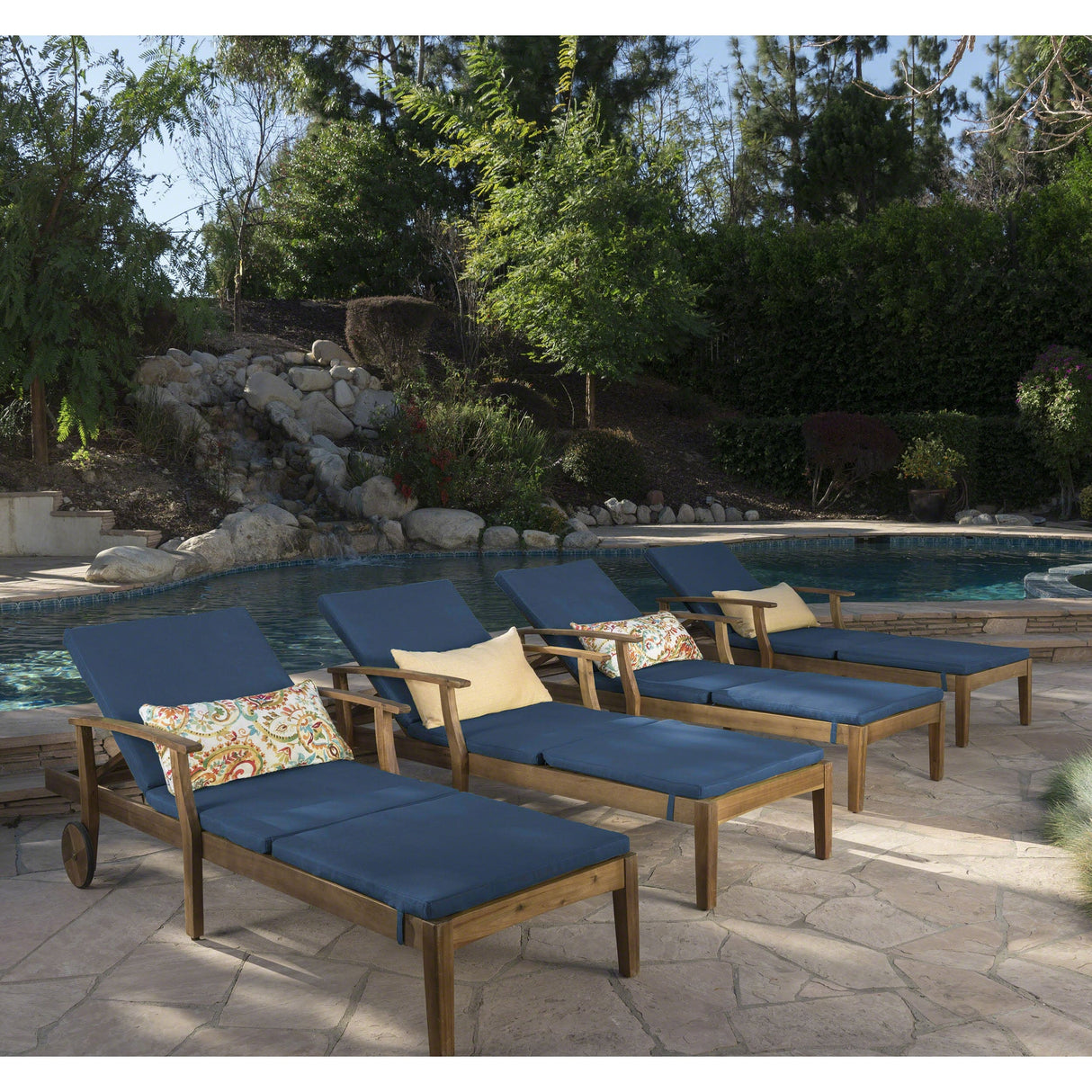 Perla Outdoor Wood Chaise Lounges (Set of 4) by Christopher Knight Home