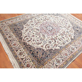 Nain Hand Knotted Wool & Silk Indo Persian Oriental Area Rug (6'6"x8') - 6'6" x 8'
