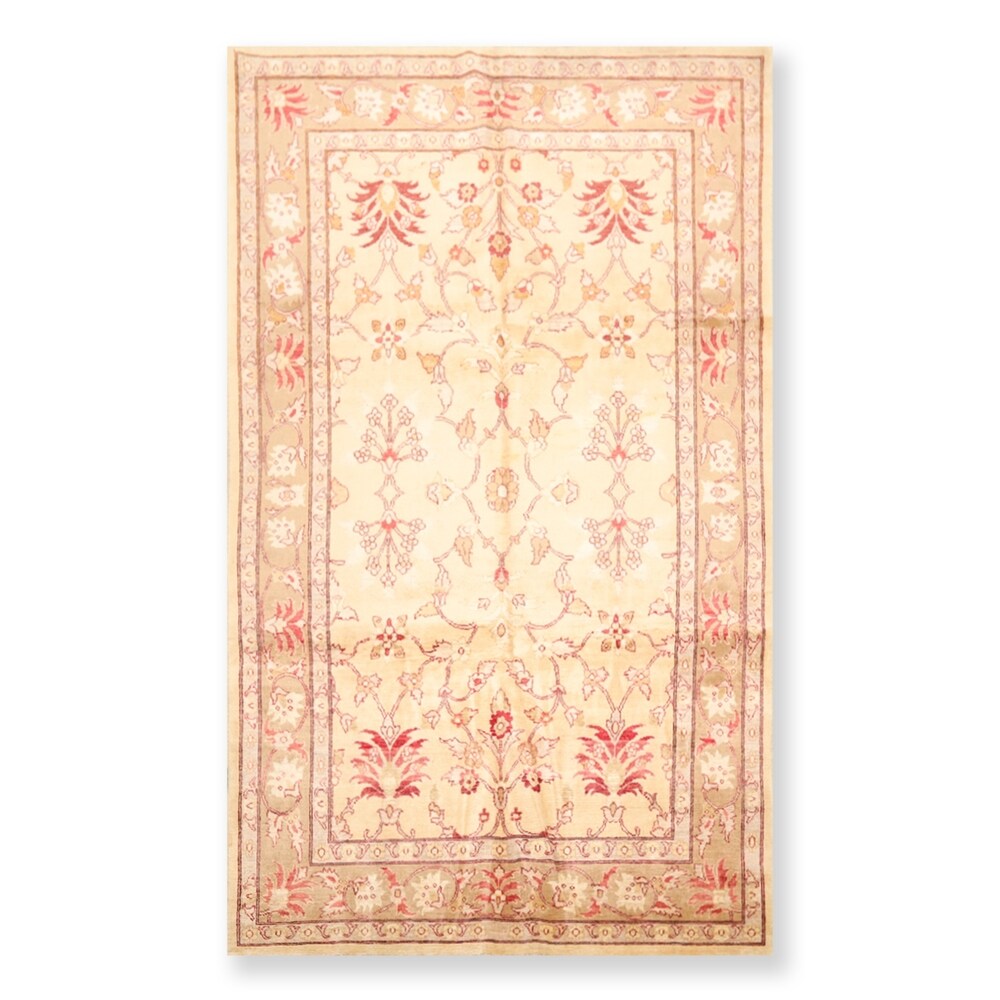 Peshawar Hand Knotted Wool Oriental Area Rug (6'1"x9'11') - 6'1" x 9'11'